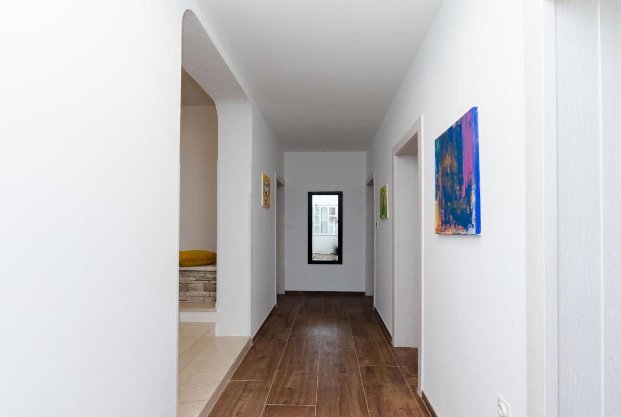 Apartments Milan Rakalj Extérieur photo